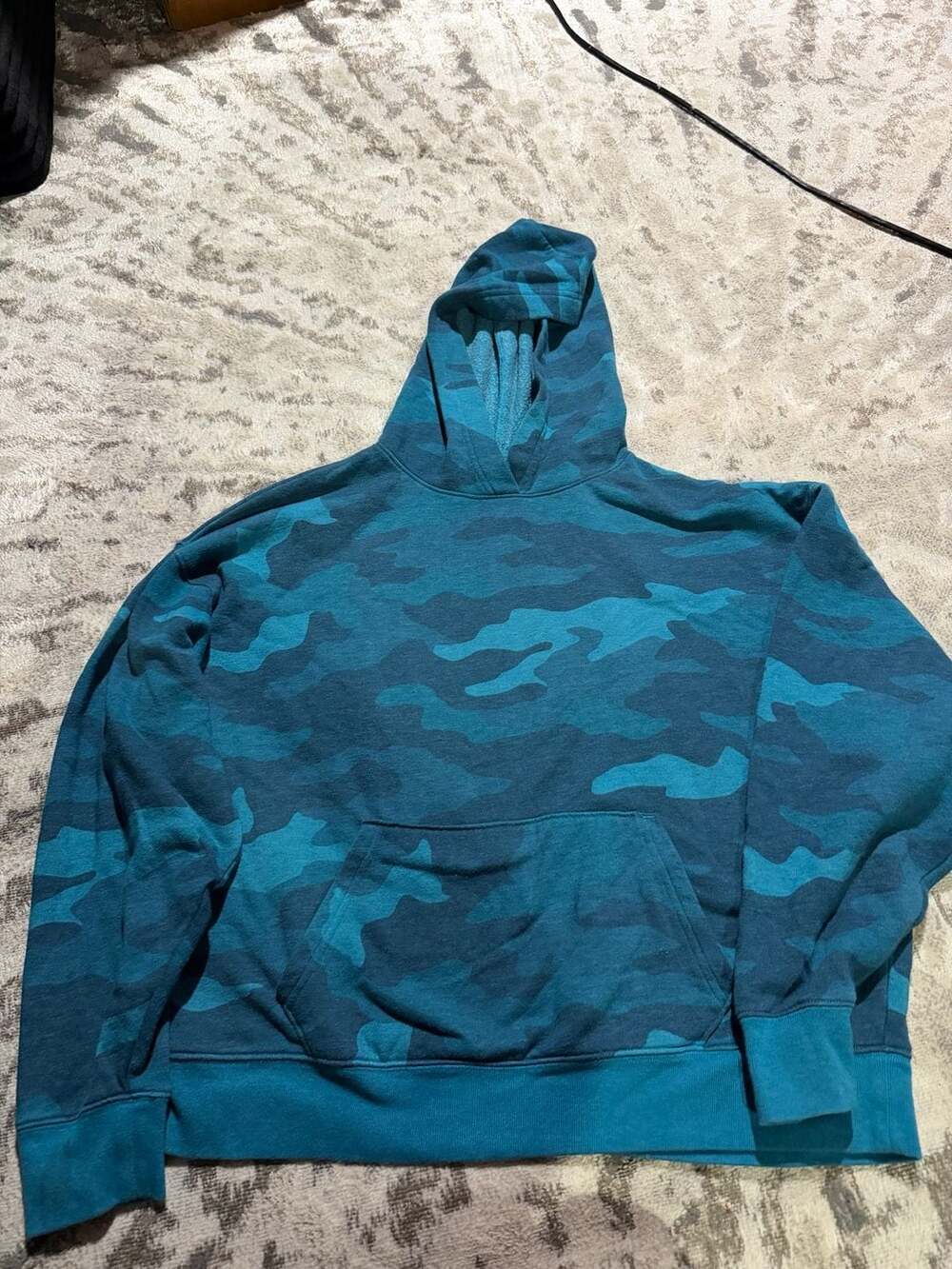 Victoria's Secret PINK Hoodie Size XS Blue Camo Fleece Pullover